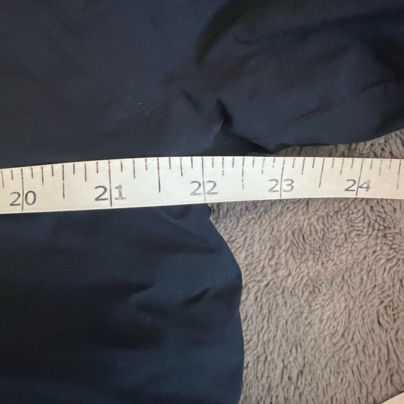 NWT Lululemon Downplay Parka - Picture 6 of 6